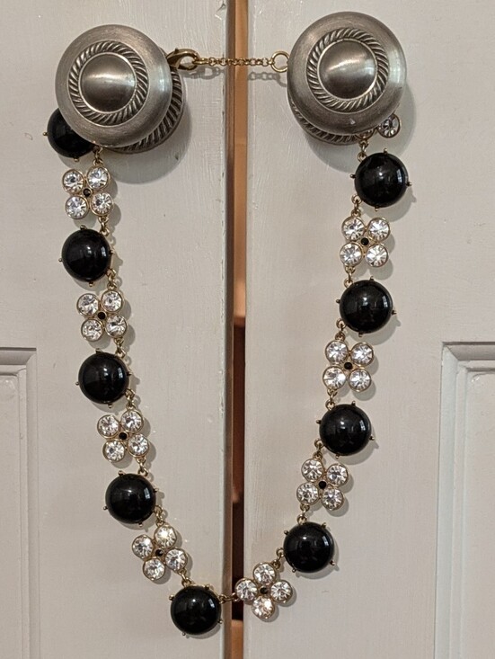 Ann Taylor Jewelry - ANN TAYLOR Black Cabochon & Rhinestone Flower Choker Statement Necklace